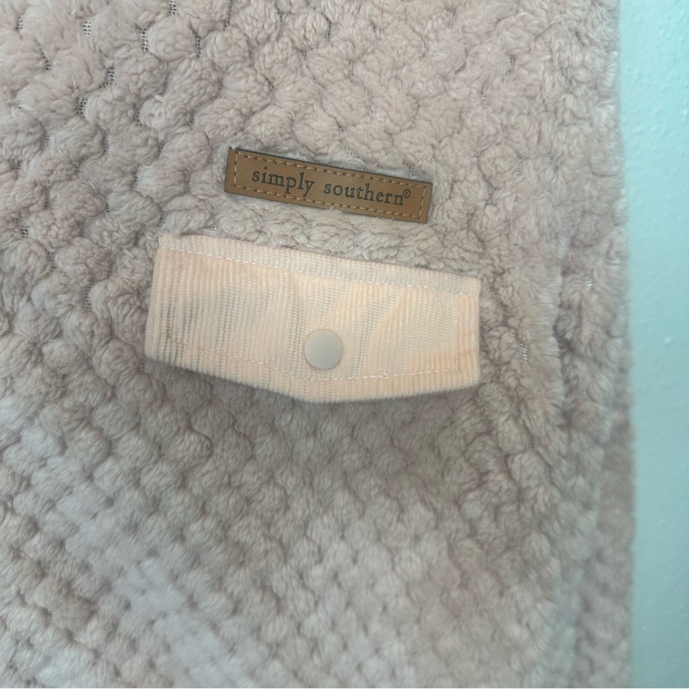 Simply Southern Simply Soft Fuzzy Pink Sherpa Pullover Size Small - Picture 5 of 11